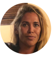 Dra. Ana García López